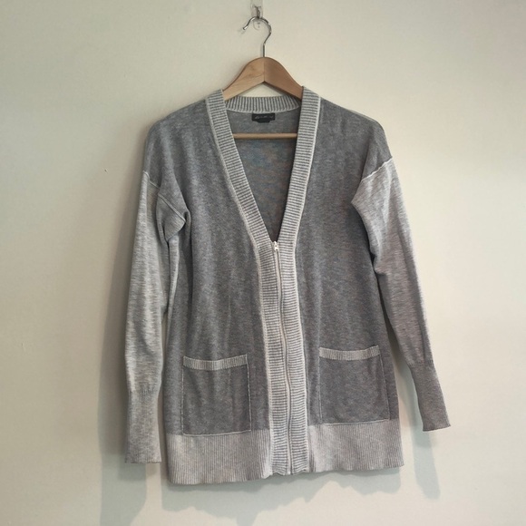 Eddie Bauer zip up cardigan sweater grey women’s medium - Picture 1 of 8